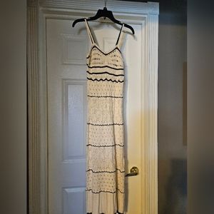 Black and white maxi dress size S